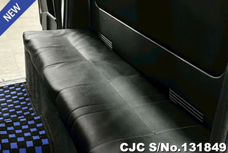 2018 Toyota / Hilux / Revo Stock No. 131849