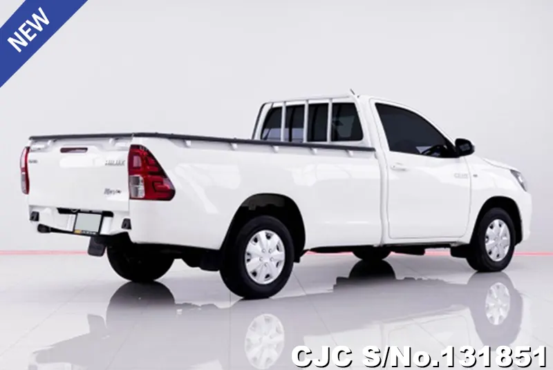 2019 Toyota / Hilux / Revo Stock No. 131851