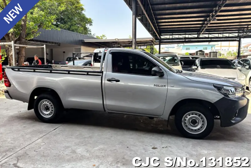 2019 Toyota / Hilux / Revo Stock No. 131852