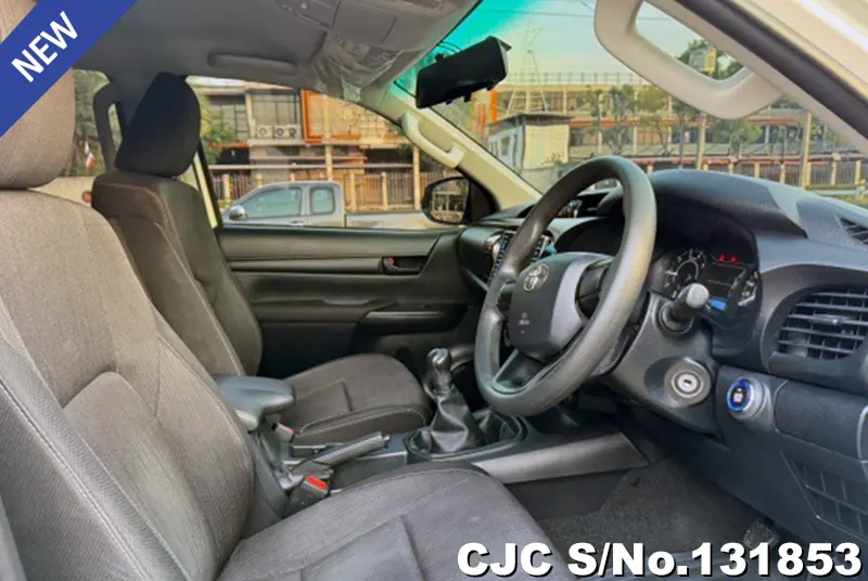 2019 Toyota / Hilux / Revo Stock No. 131853