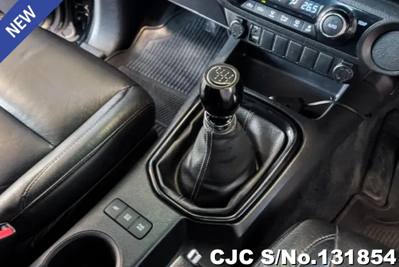 2019 Toyota / Hilux / Revo Stock No. 131854