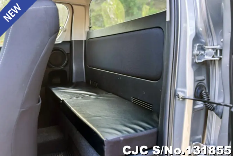 2019 Toyota / Hilux / Revo Stock No. 131855