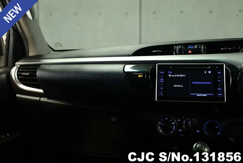 2019 Toyota / Hilux / Revo Stock No. 131856