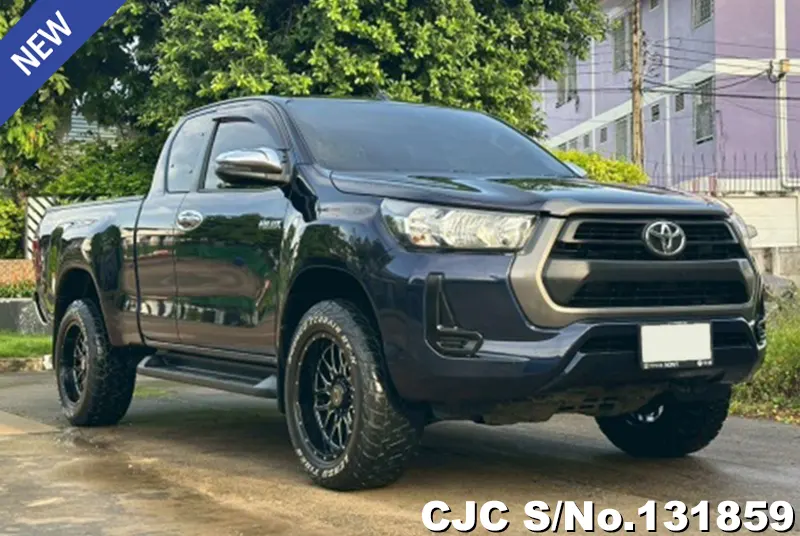 2020 Toyota / Hilux / Revo Stock No. 131859