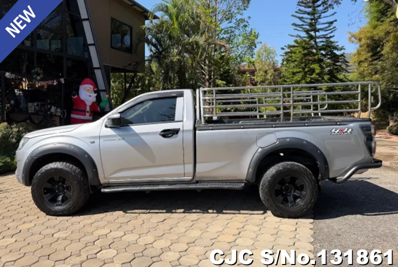 Isuzu D-Max in Silver for Sale Image 6