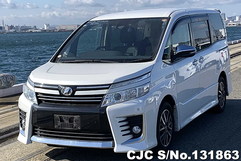 2016 Toyota / Voxy Stock No. 131863