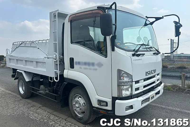 2011 Isuzu / Forward Stock No. 131865