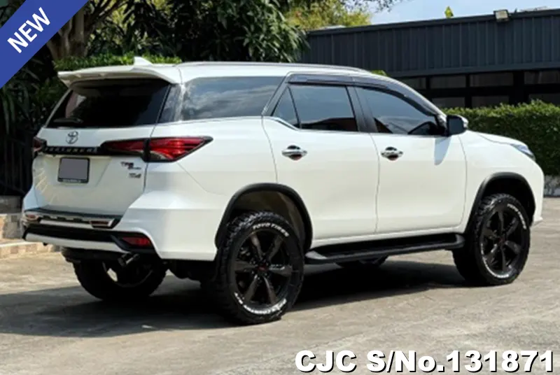 2018 Toyota / Fortuner Stock No. 131871
