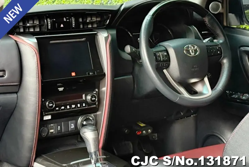 2018 Toyota / Fortuner Stock No. 131871