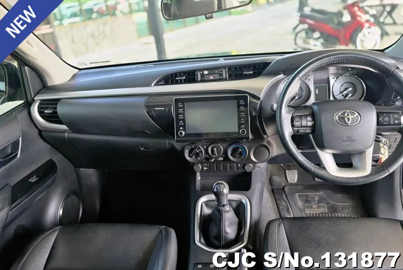 2020 Toyota / Hilux / Revo Stock No. 131877