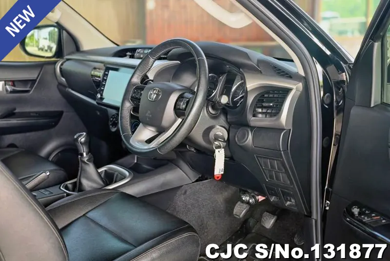 2020 Toyota / Hilux / Revo Stock No. 131877