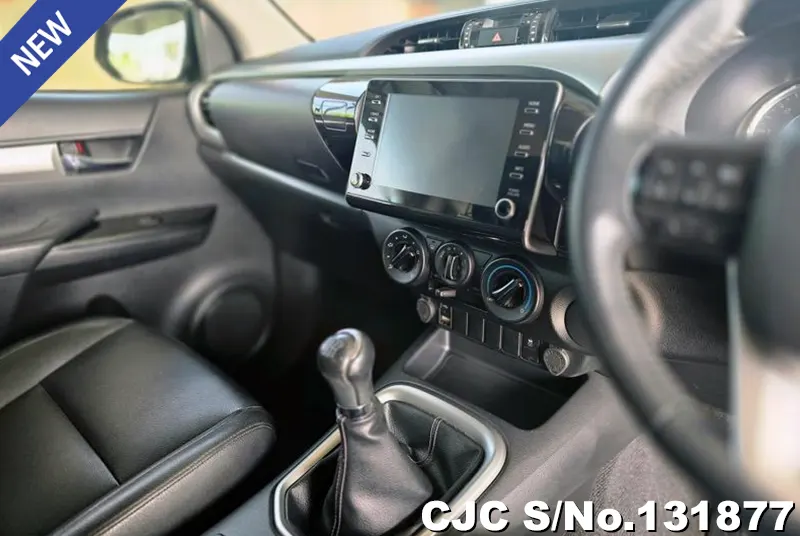 2020 Toyota / Hilux / Revo Stock No. 131877