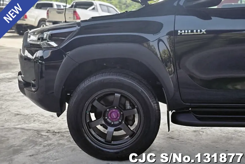 2020 Toyota / Hilux / Revo Stock No. 131877