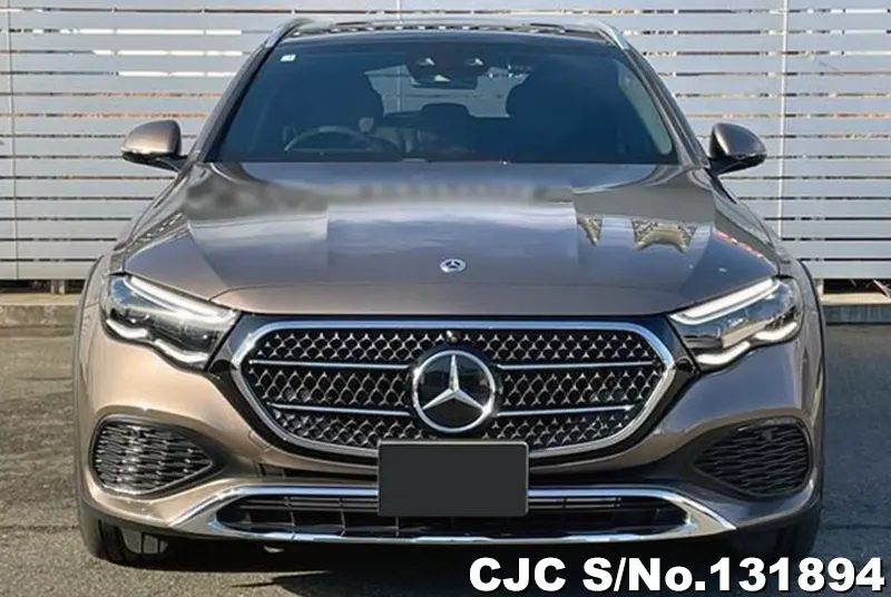 2025 Mercedes Benz / E Class Stock No. 131894