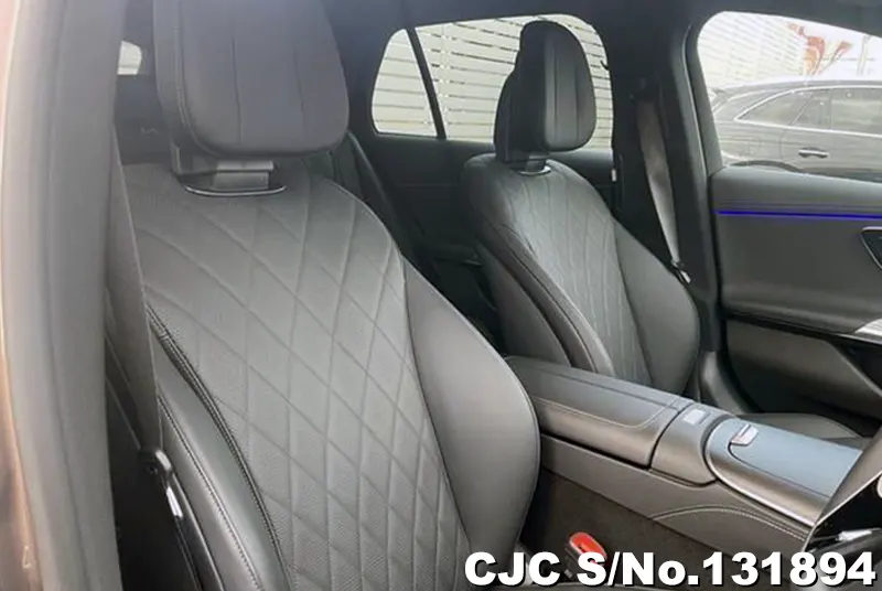 2025 Mercedes Benz / E Class Stock No. 131894