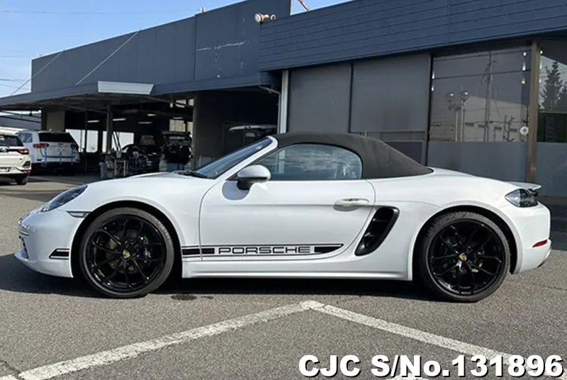 2025 Porsche / Boxster Stock No. 131896