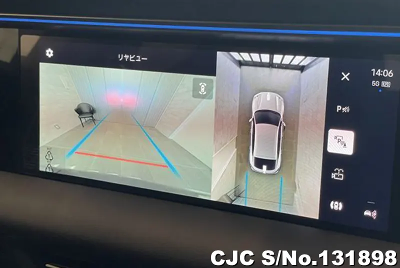 2025 Porsche / Macan Stock No. 131898