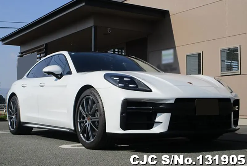 2025 Porsche / Panamera Stock No. 131905