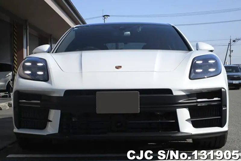 2025 Porsche / Panamera Stock No. 131905
