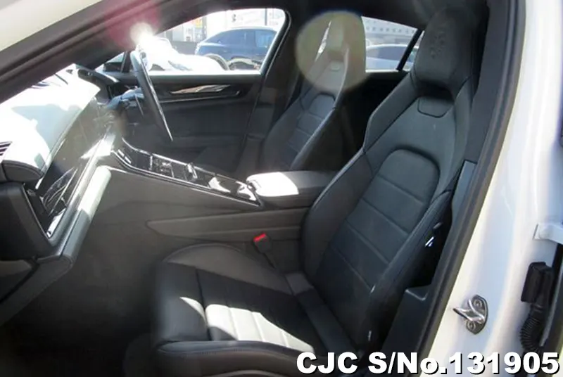 2025 Porsche / Panamera Stock No. 131905