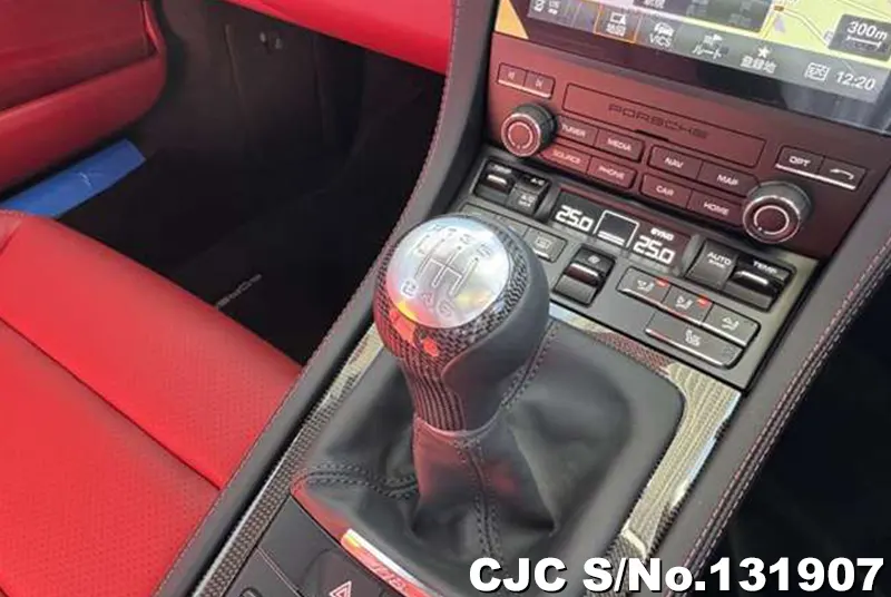 2025 Porsche / Boxster Stock No. 131907