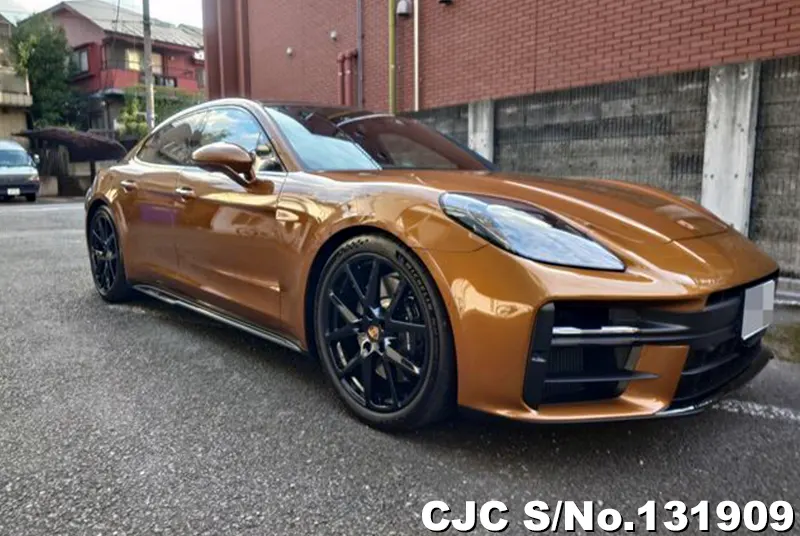 2025 Porsche / Panamera Stock No. 131909