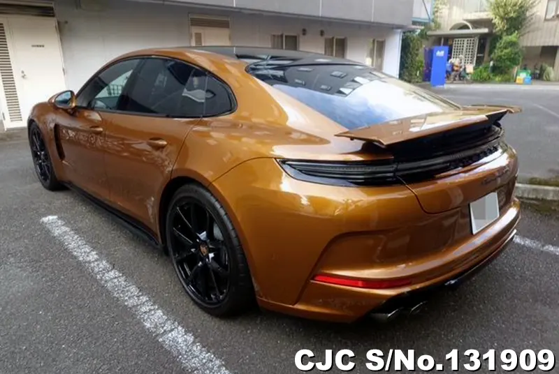 2025 Porsche / Panamera Stock No. 131909