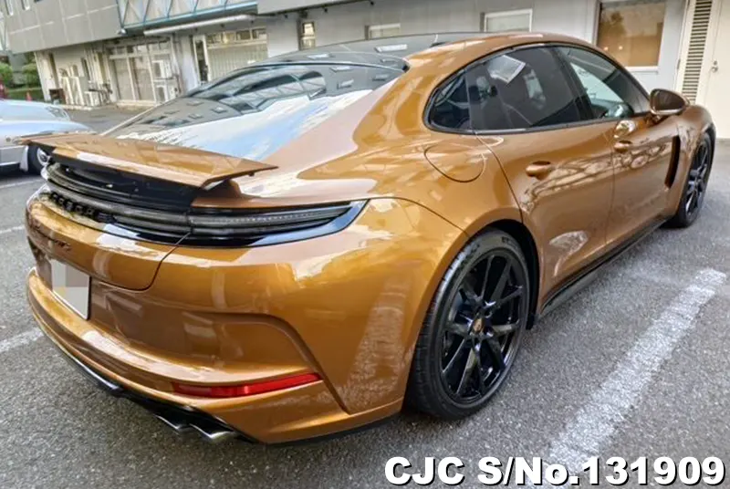 2025 Porsche / Panamera Stock No. 131909