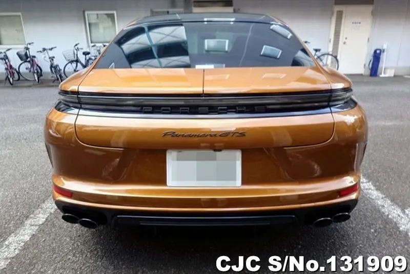 2025 Porsche / Panamera Stock No. 131909