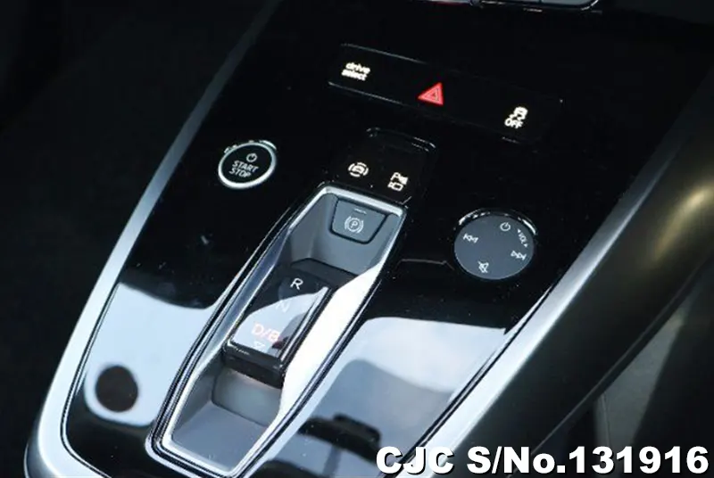 2024 Audi / Q4 e-tron Stock No. 131916