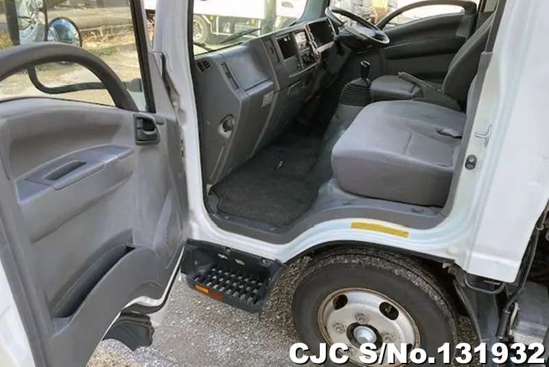 2012 Mazda / Titan Stock No. 131932