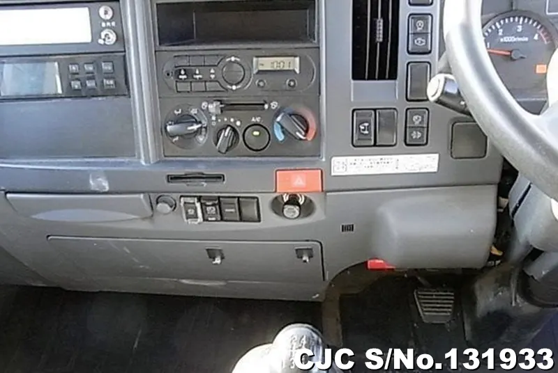 2016 Isuzu / Elf Stock No. 131933