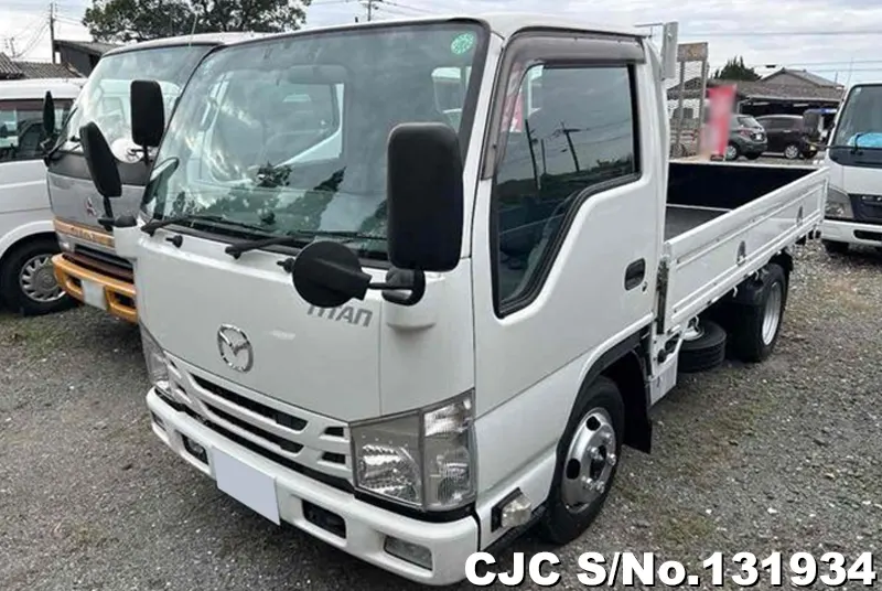 2015 Mazda / Titan Stock No. 131934