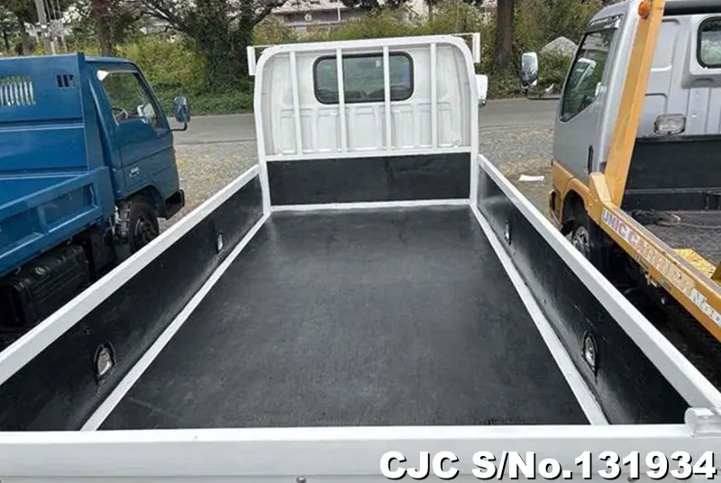 2015 Mazda / Titan Stock No. 131934