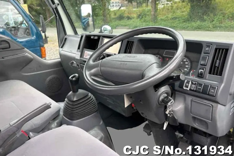 2015 Mazda / Titan Stock No. 131934