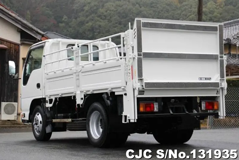 2016 Isuzu / Elf Stock No. 131935