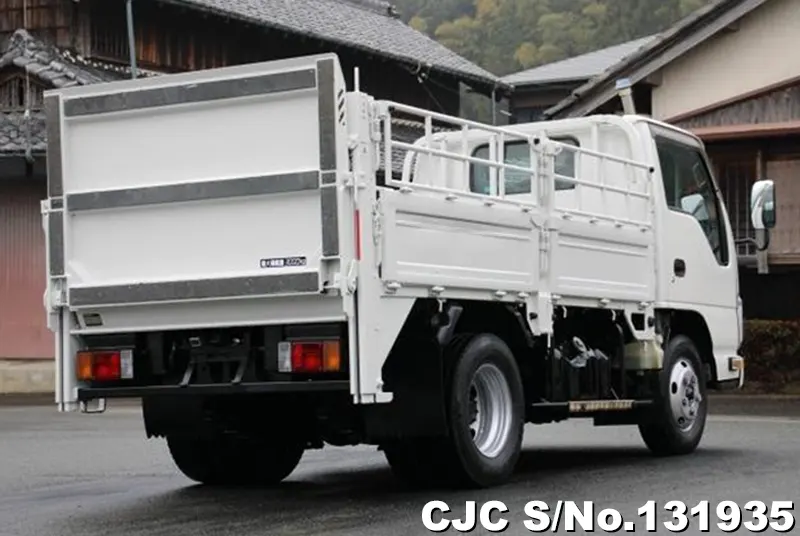 2016 Isuzu / Elf Stock No. 131935