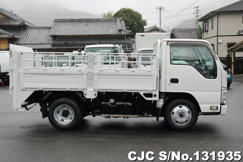 2016 Isuzu / Elf Stock No. 131935