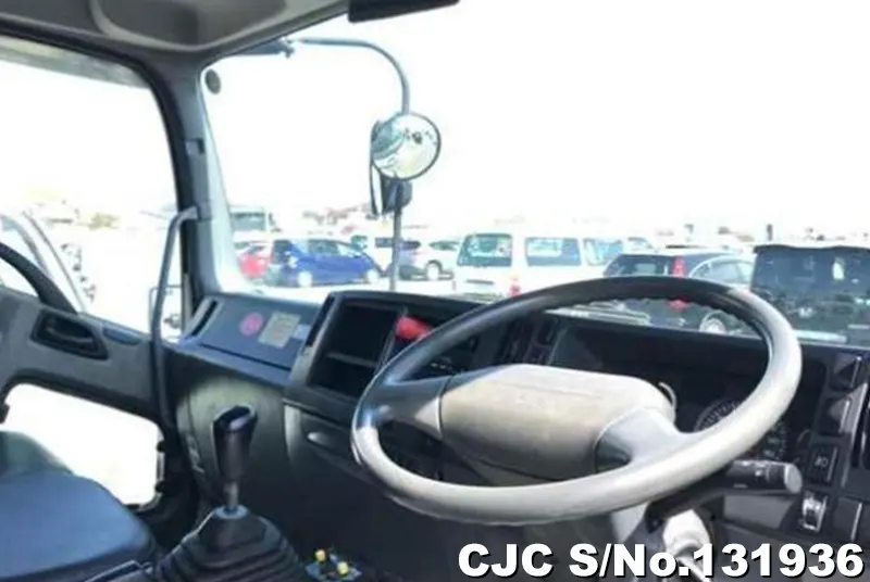 2012 Isuzu / Forward Stock No. 131936