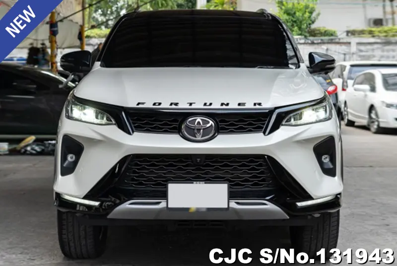 2022 Toyota / Fortuner Stock No. 131943