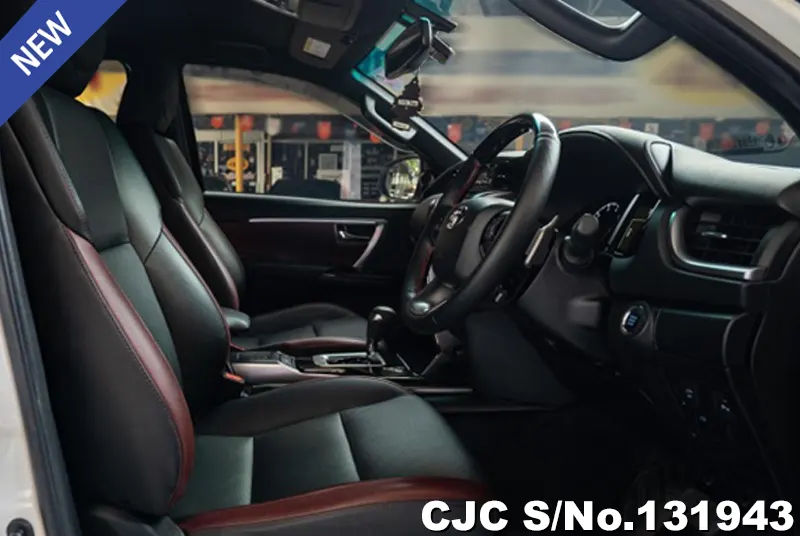 2022 Toyota / Fortuner Stock No. 131943