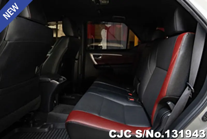 2022 Toyota / Fortuner Stock No. 131943