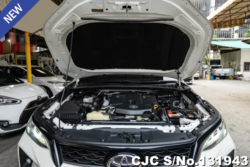 2022 Toyota / Fortuner Stock No. 131943