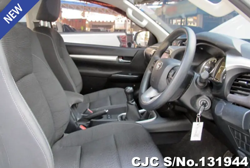2025 Toyota / Hilux / Revo Stock No. 131944