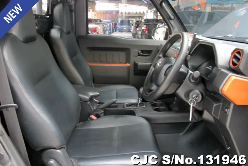 2025 Toyota / Hilux / Champ Stock No. 131946