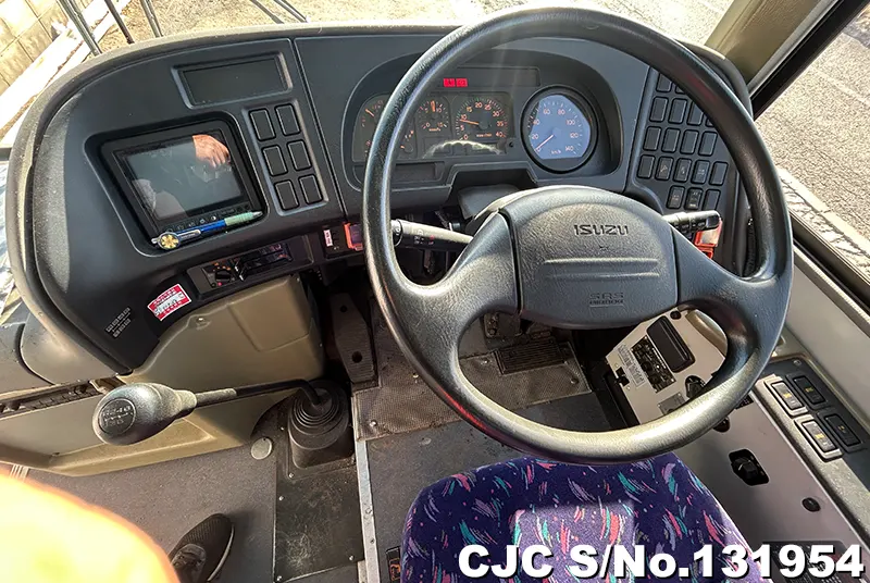 2001 Isuzu / Gala Mio Stock No. 131954