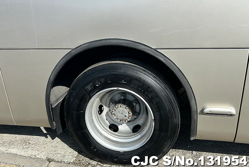 2001 Isuzu / Gala Mio Stock No. 131954