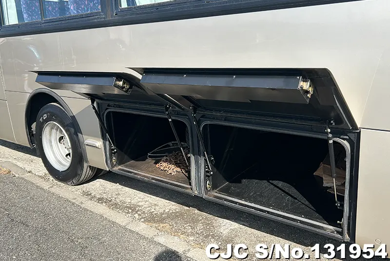 2001 Isuzu / Gala Mio Stock No. 131954