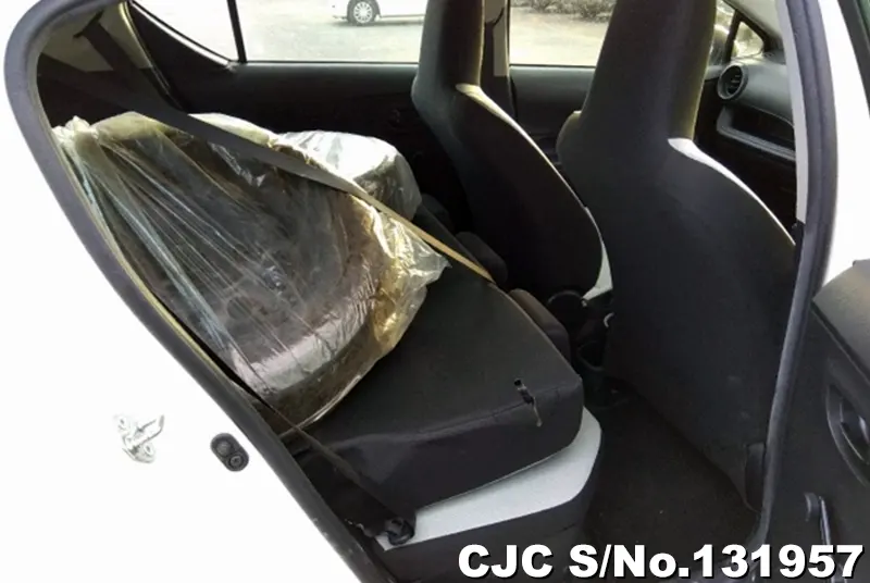 2021 Toyota / Aqua Stock No. 131957