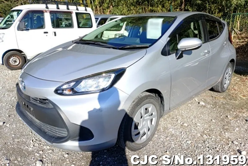 2023 Toyota / Aqua Stock No. 131959